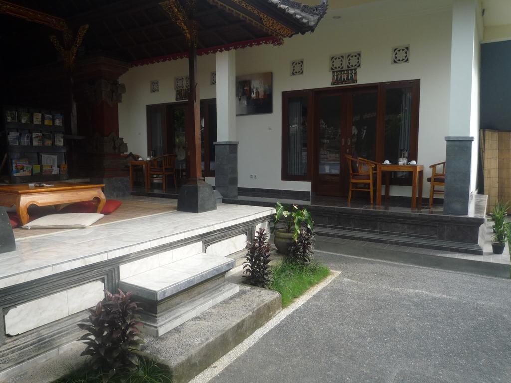 Apartamento Pratama House Ubud Exterior foto