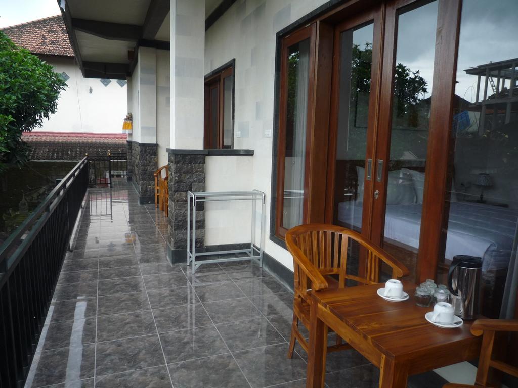 Apartamento Pratama House Ubud Exterior foto